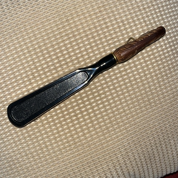 EUC/ New Vintage Horseheads Shoe Brush. Made in Japan - Picture 4 of 8